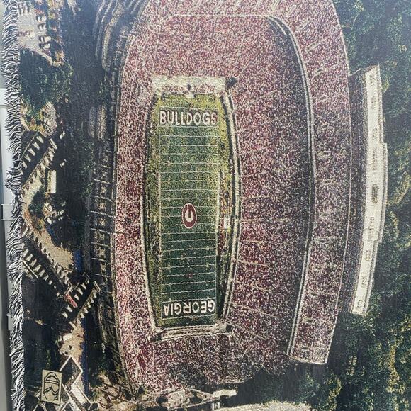 Georgia Bulldogs Stanford Stadium Tapestry Throw 60” x 48”  College Football - Picture 4 of 5